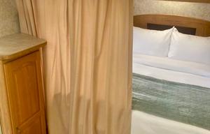 Easy Camping- Sleeps 6- Delivery & Setup Only
