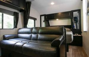 Go camping - Forest River RV Cherokee Grey Wolf