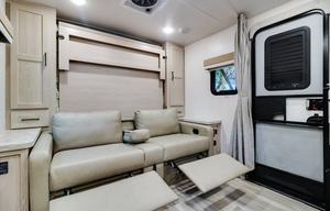 Spacious & Family Friendly Micro Lite 25 ft