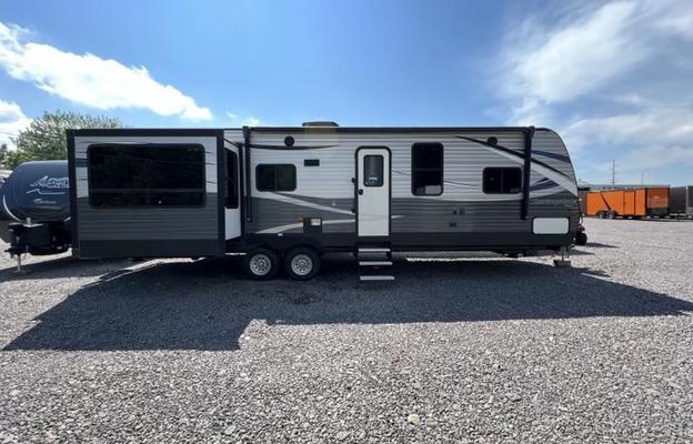 2019 Keystone RV Springdale 332RB RV rental photo 1