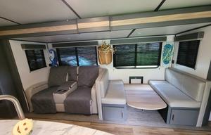 2023 Keystone Bullet Ultra Lite 330BHS