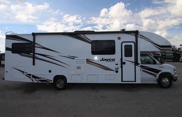 Ultimate Family Cruiser | Bunkhouse (Sleeps 8)
