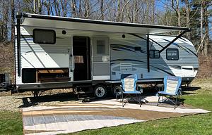 Campfire Clubhouse JANY1564
