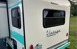 K & M’s Vintage Voyager (Delivery only)