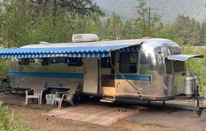 SilverStays 1981 Airstream Excella *DELIVERY ONLY*
