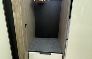 Luxury RV with flexible hosts.