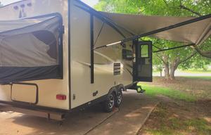 2018 Coachmen RV Freedom Express 22DSX