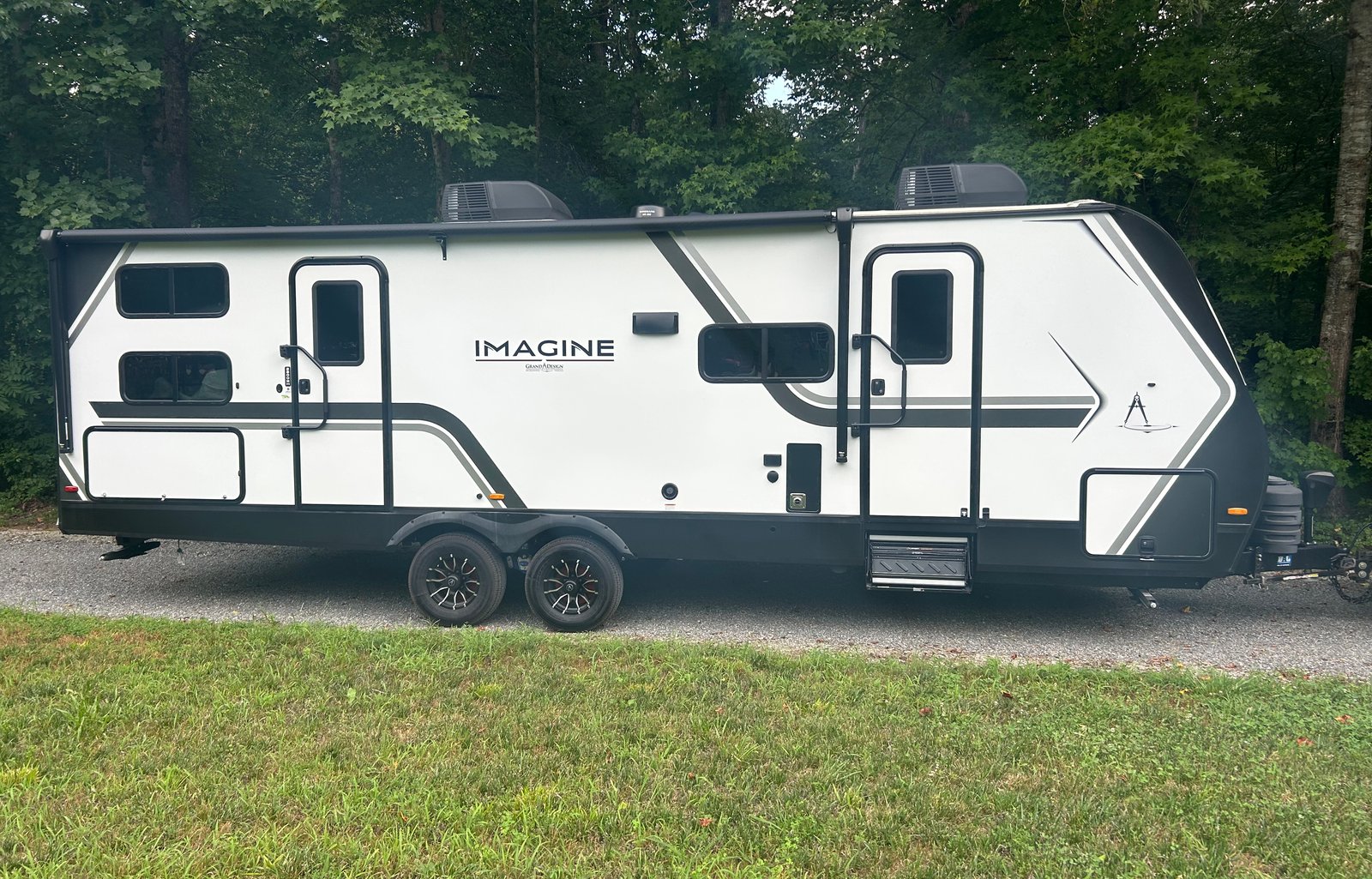 Family and Pet Friendly Imagine of Your Dreams