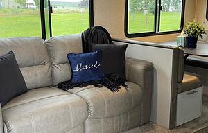 2019 Keystone RV Premier Ultra Lite 29RKPR