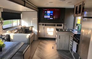 2022 Heartland Prowler 303BH