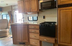 2014 Winnebago - Vista 35B
