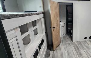 2024 Heartland Bighorn Traveler 5th Wheel