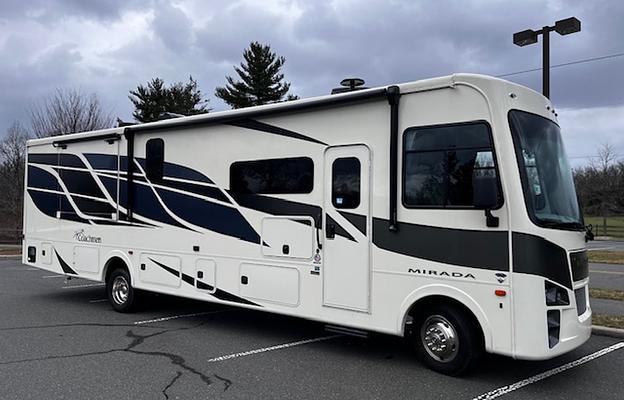 Mandy and DJ's family and Pet friendly RV