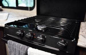 2018 Keystone RV Summerland 2720BH