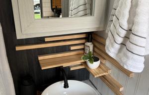 Well Kept Cozy Camper