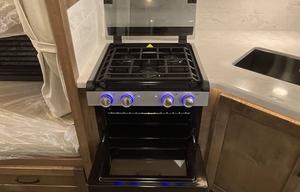 2026 Jayco Greyhawk XL 33F – Sleeps 8 | Diesel