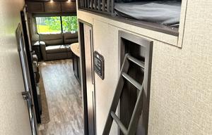Brand New Glamping 5th Wheel- No Towing Necessary