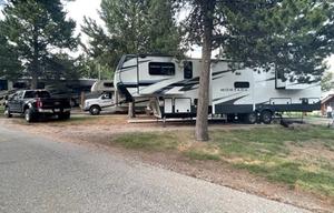 Hannah's Montana - 2021 Keystone RV Montana 3761FL
