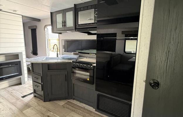 2024 Dutchmen RV Aspen Trail 29BH RV rental photo 1