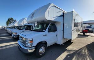 2022 25ft Nexus Triumph luxury. Solar Powered