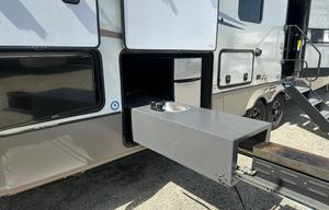 2021 Salem Hemisphere 378FL RV rental photo 14
