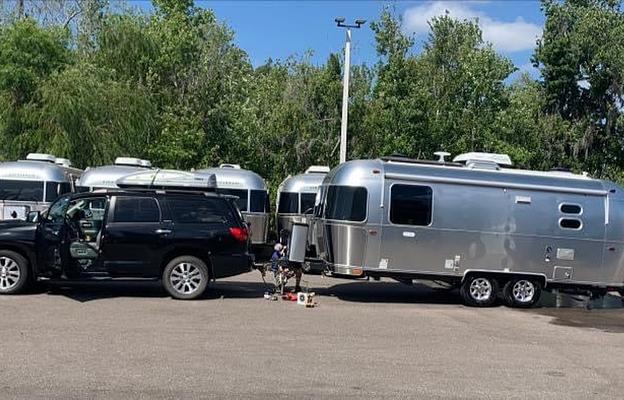 2023 Airstream RV Flying Cloud 23FB