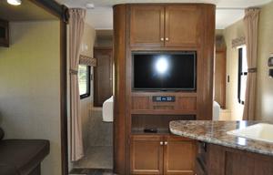 27 ft Keystone Hideout 272LHS Travel Trailer