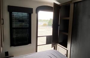 2021 Keystone RV Hideout 29DFSWE RV rental photo 10