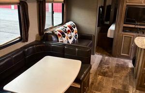 Family Friendly Kid Approved Bunk House Camper