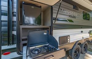 2023 Grand Design 235BH – Fully equipped!