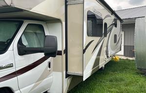 2018 Thor Motor Coach Quantum LF31