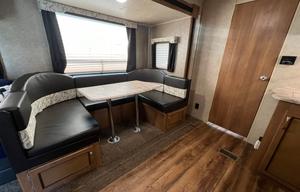 Phipps' Phenomenal Camper