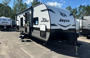 2024 Jayco Jay Flight SLX 260BH RV rental photo 3