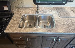 Free Starlink | Jayco Greyhawk 30X Luxury Class C