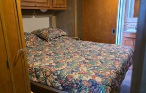 2013 Winnebago Vista 35F aka the Hilton on Wheels