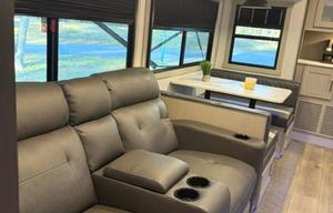2025 Luxury Forrest River Salem Hemisphere