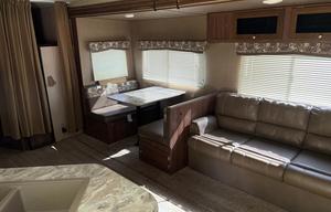 2018 Dutchmen RV Coleman Lantern Series 263BH RV rental photo 8
