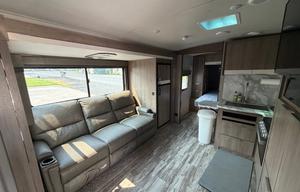 2021 Grand Design Imagine 2400BH
