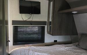 S and N 2020 jayco flight