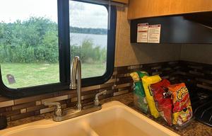 Adventure Ready Cruiser – Free Snacks & Drinks!
