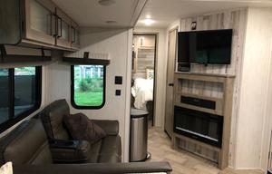 Great family camper with room