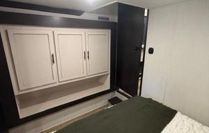 Luxury Camping Experience | Spacious Sabre 36DBB