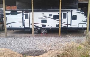 2017 Heartland Mallard 32