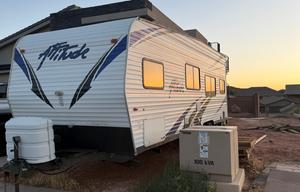 2014 Eclipse Attitude Pro-Lite Toy Haulers 23FBG RV rental photo 3