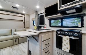 Spacious & Family Friendly Micro Lite 25 ft
