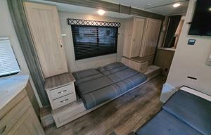 The Perfect Couple or Family Retreat