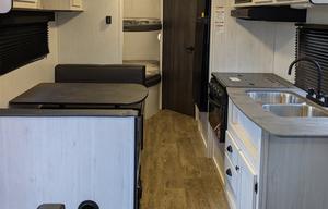 2023 Heartland Trail Runner 25JM RV rental photo 4