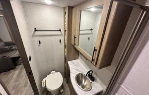 Bonnaroo Friendly RV w/4 Bunks! **Delivery Only**