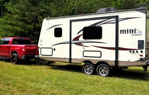 Smoky Mountain Therapy + Perfect for Couples