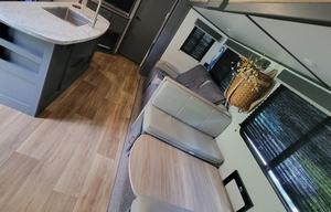 2023 Keystone Bullet Ultra Lite 330BHS